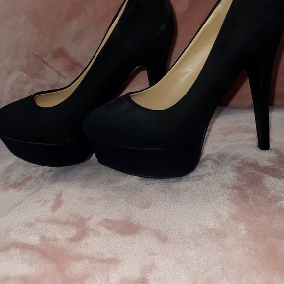 Elegant Collection Shoes - Super high elegent collection black platform heels